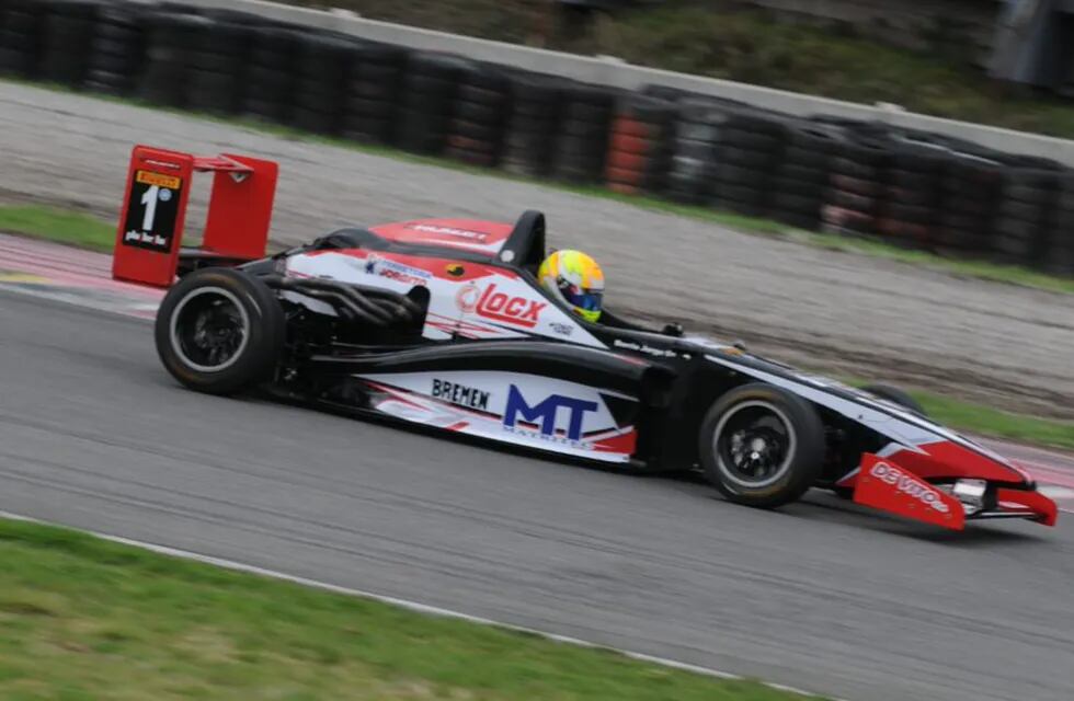 Barrio volvió a ganar en la Fórmula Renault 2.0