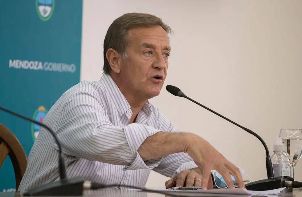 El gobernador Rodolfo Suárez anuncia que en Mendoza no se vuelve a Fase 1 del aislamiento.