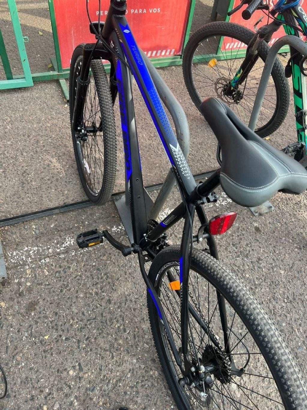La bicicleta que le robaron a Maxi Gagliardo. / gentileza
