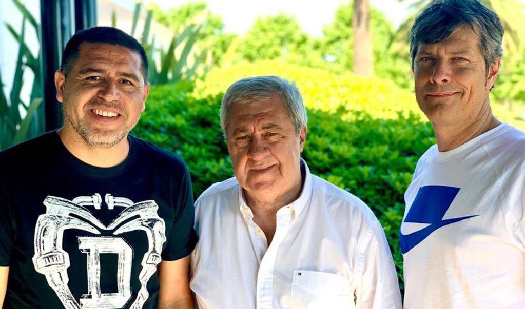 Eran otros tiempos. Riquelme, Ameal y Pergolini condujeron Boca hasta que llegó la renuncia del periodista, que ahora apoyará a Macri. 