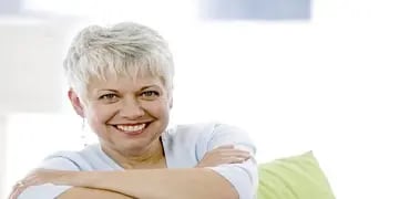 Las mujeres infelices tienen más de la mitad de las posibilidades de sufrir Osteoporosis.