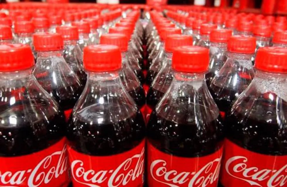 Coca Cola busca empleados para trabajar en Argentina y paga hasta $183.000.