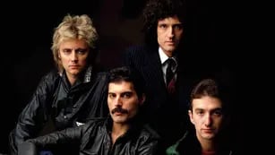 Roger Taylor, Freddie Mercury, Brian May y John Deacon. La formación de Qieen que grabó todos los temas del "Greatest Hits". (Facebook Queen)