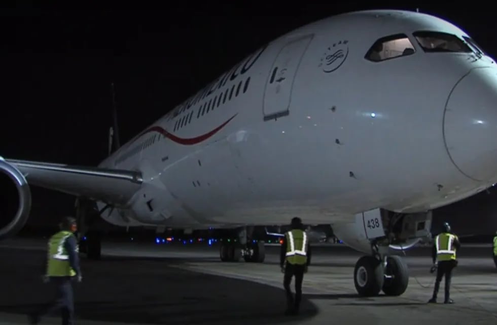 Las 811.000 dosis llegaron en el vuelo AM30 de la compañía Aeroméxico. Foto: Gentileza