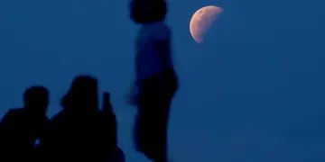 Eclipse lunar. Superluna de sangre