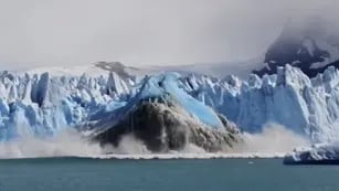 Impactante desprendimiento en el glaciar Perito Moreno