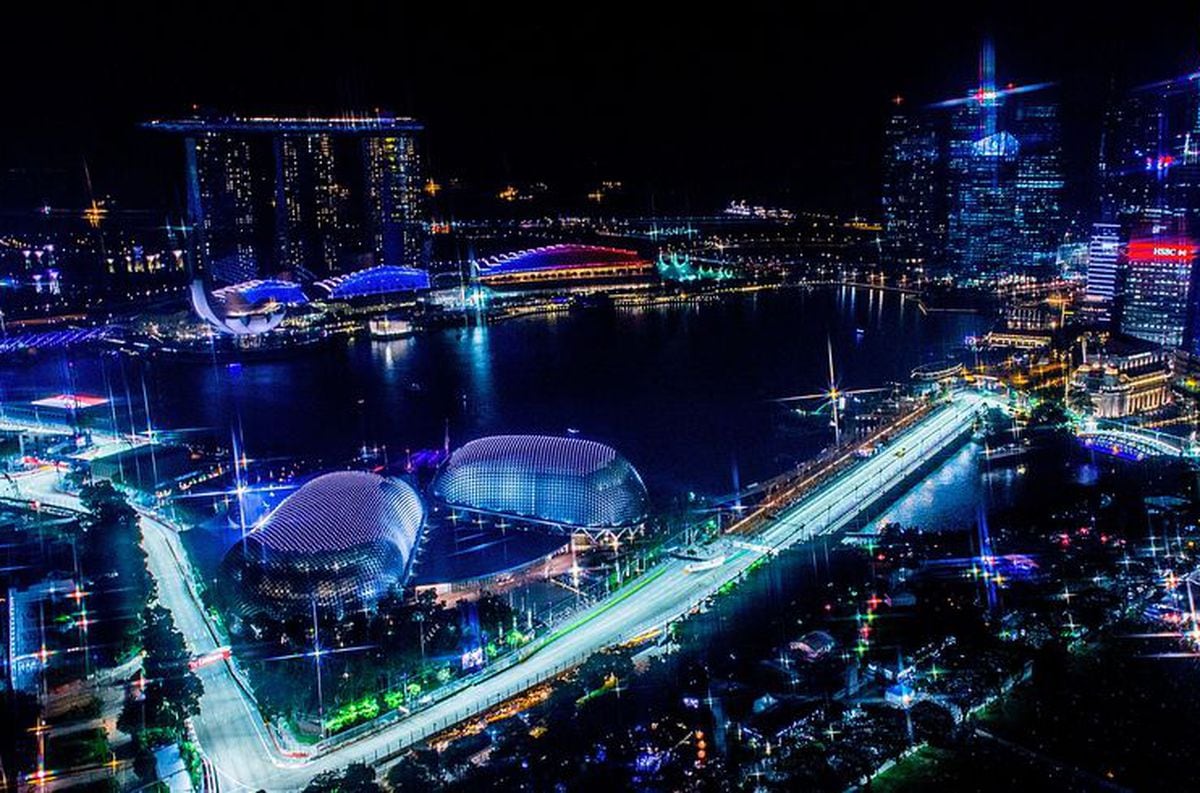 En Singapur, la carrera de la F1 será de noche. / Getty