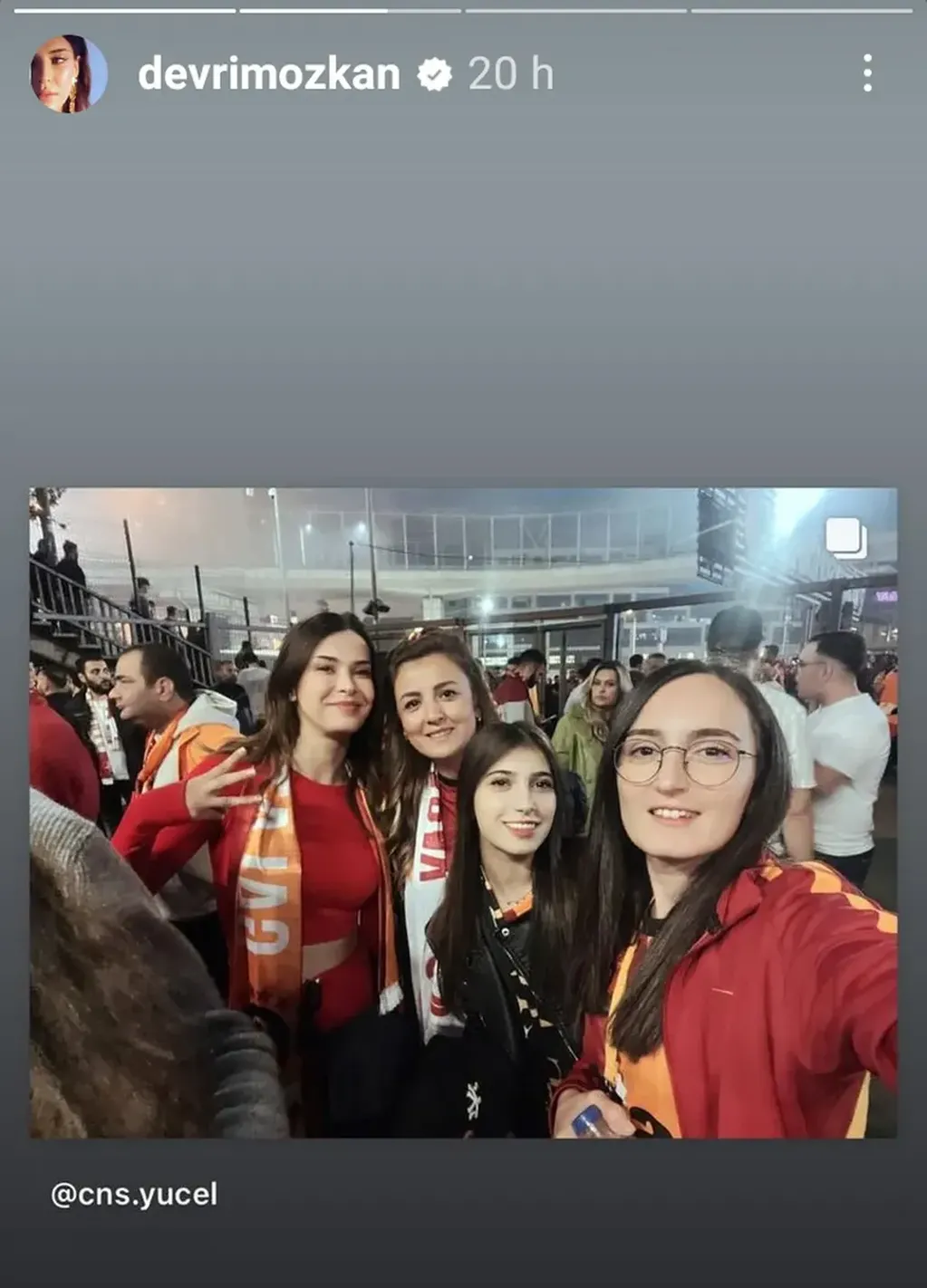 Devrim Özkan, la fanática del Galatasaray