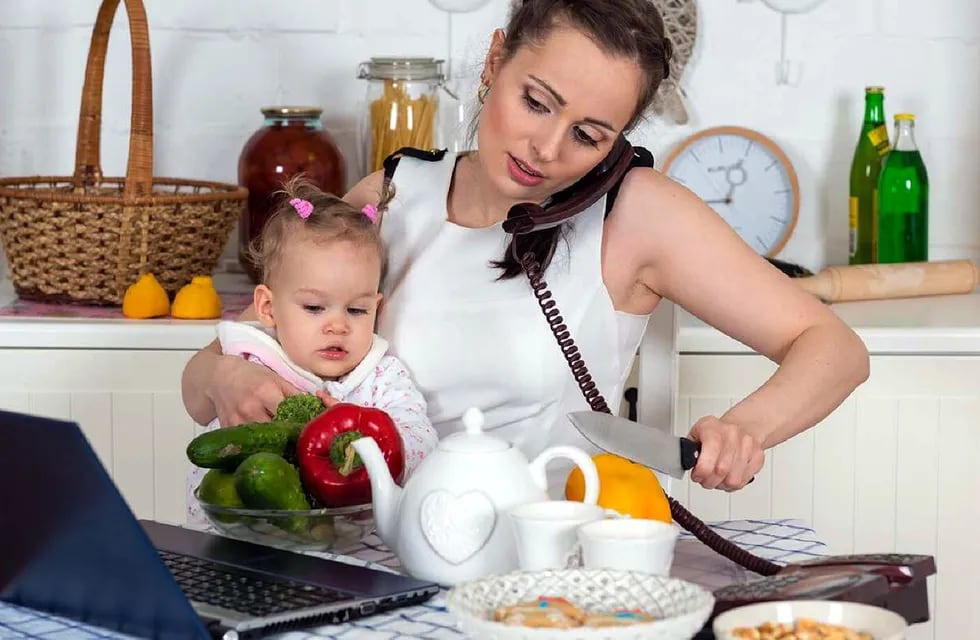 Las mujeres hacen el 90% de las tareas del hogar