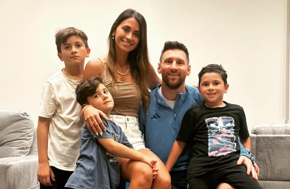 Lionel Messi compartió un conmovedor mensaje por Año Nuevo y varias fotos junto a su familia. Foto: Instagram Leo Messi