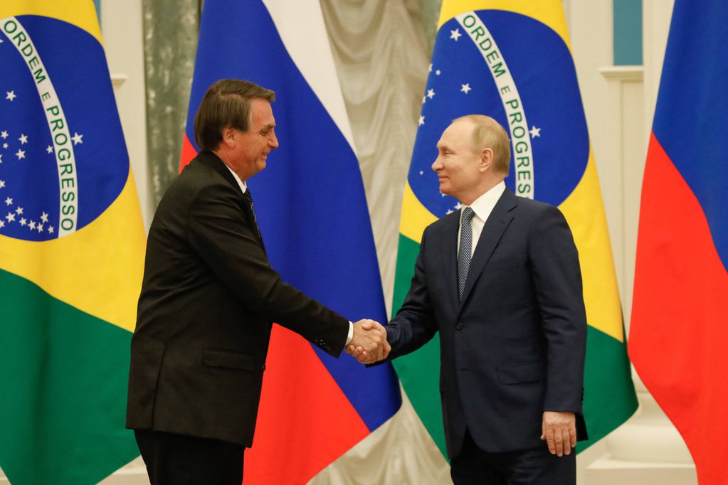 Jair Bolsonaro, visitó Moscú en la segunda quincena de febrero y a comienzos de marzo tuvo elogiosas expresiones hacia Putin.