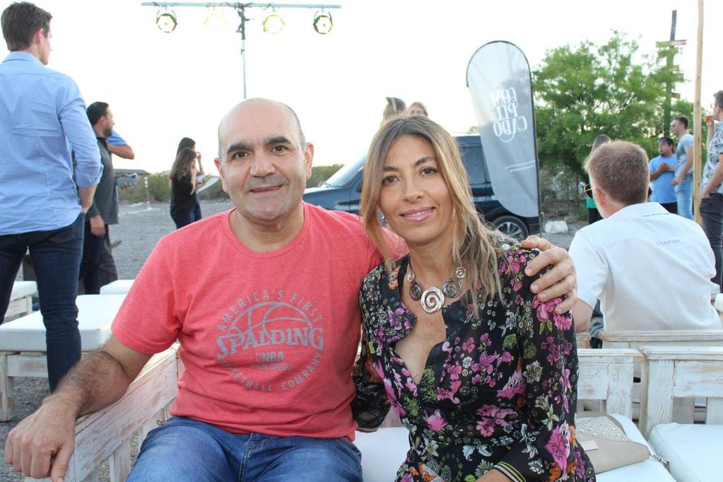 Gerardo Sbrigata y Fernanda Argüello.