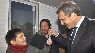 Elecciones 2023: Sergio Massa en Paraná, en la entrega de 500 viviendas a familias