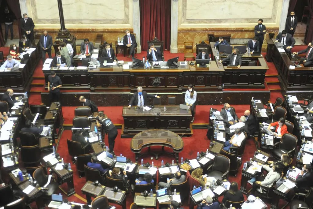 La Cámara de Diputados trata la modificación del impuesto a las Ganancias.