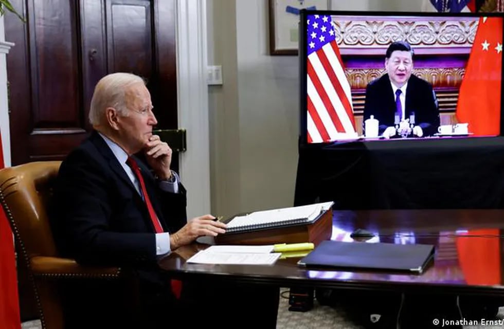 Joe Biden y Xi Jinping en reunión virtual