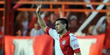 Luis Fernando Segura, hijo del titular de AFA, dijo que Román tiene un futuro incierto en el club, aunque su contrato venza a fines de 2015.