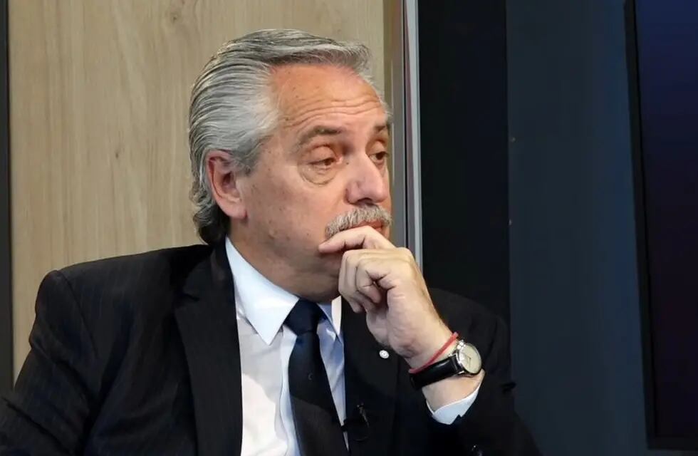 Alberto Fernández en una entrevista. (Web)