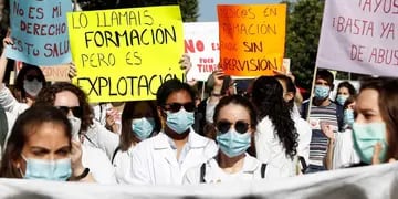 Médicos españoles en huelga
