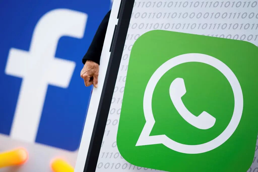 Facebook WhatsApp Privacidad datos personales internet celulares redes sociales