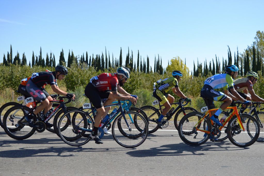 Vuelta de Alvear, cerrando el año con la carrera en ruta./ Gentileza: prensa Asociación Ciclista General Alvear