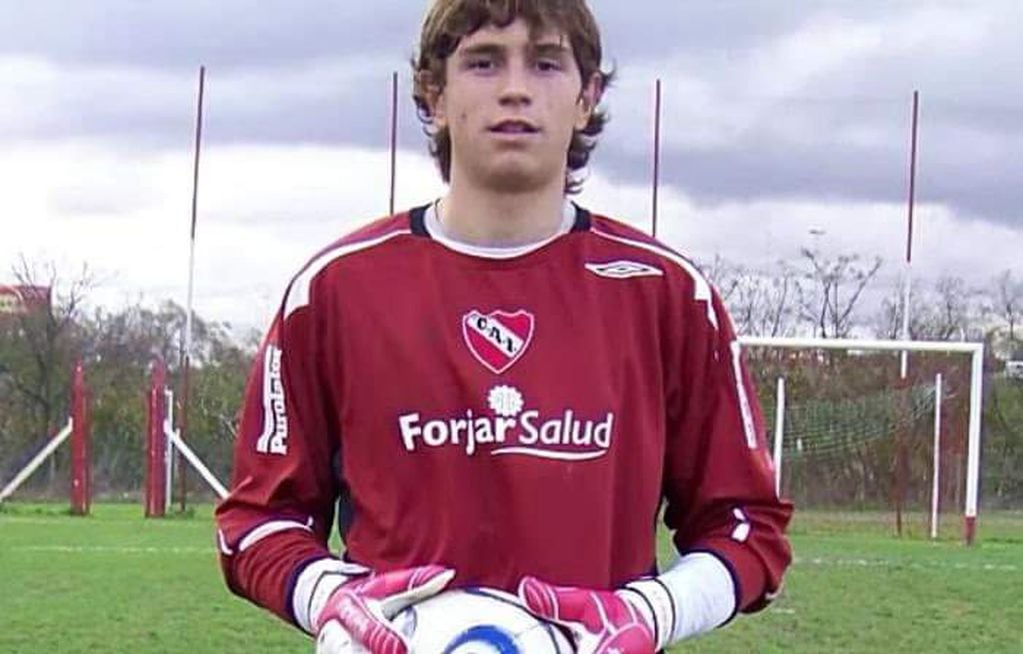 Dibu Martínez hizo inferiores en Independiente