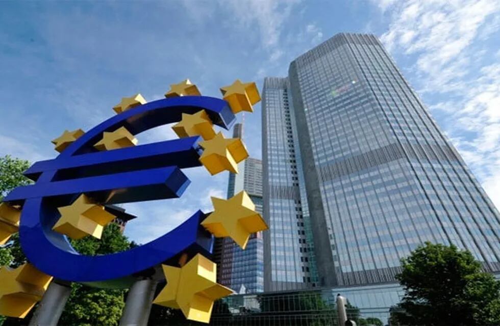 La UE aprobó un nuevo paquete de ayuda económica para Ucrania por 50.000 millones de euros a entregar en los próximos 4 años.