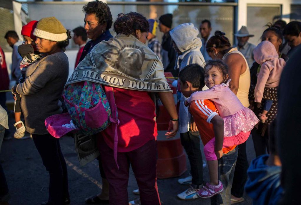 Activistas y organizaciones religiosas han reportado un aumento en el número de desplazados. / Archivo / AP 