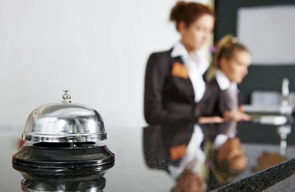 Un hotel cinco estrellas ofrece trabajo en Mendoza a personas con secundario completo y experiencia en áreas de cocina y limpieza. Foto: WEB
