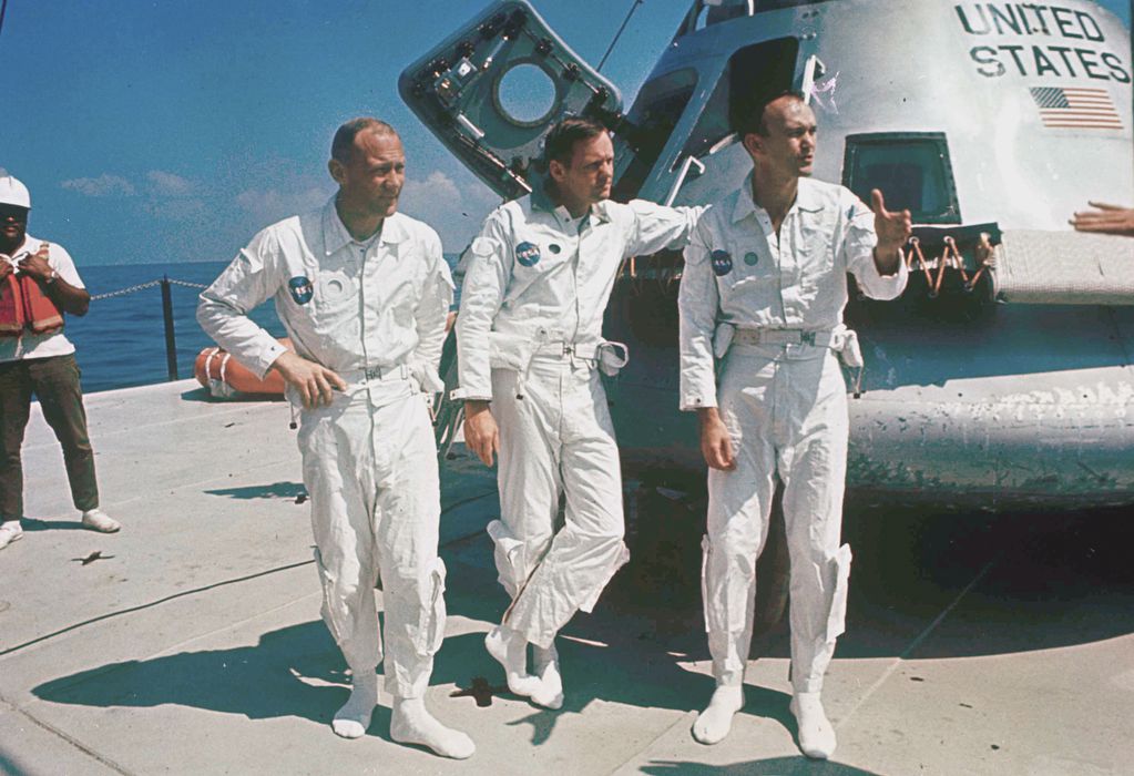 Michael Collins, Neil Armstrong y Buzz Aldrin se convirtieron en los primeros hombres en caminar sobre la Luna - AP