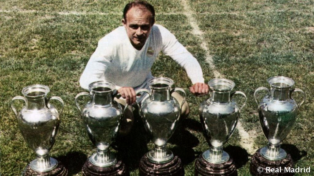 Alfredo Di Stéfano, el argentino más ganador de la actual Liga de Campeones. La Saeta Rubia o 'El Alemán', logró cinco títulos.