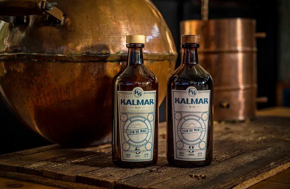Kalmar es la primera destilería de bebidas blancas en Mar del Plata y busca generar un triple impacto.