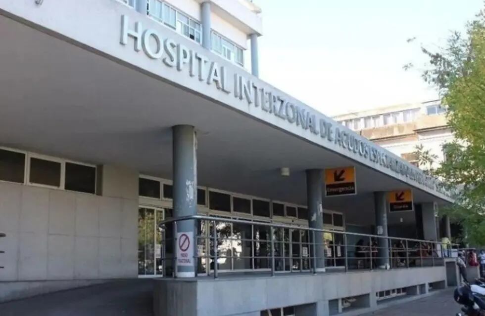 Frente del Hospital Internazionale de La Plata. Foto: El Día.