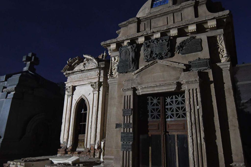La Ciudad de Mendoza realizó nuevos encuentros en el Cementerio. El ciclo de visitas guiadas se llamó en esta ocasión "Rituales del Alma". Foto: Marcelo Rolland / Los Andes