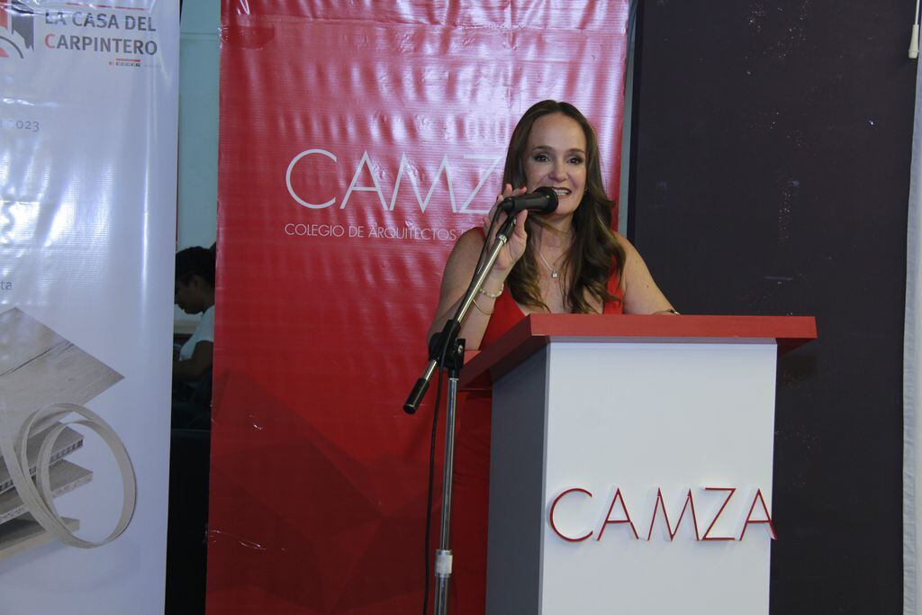María Leticia Martinez asumió la presidencia del CAMZA