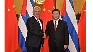 Presidentes de Cuba y de China