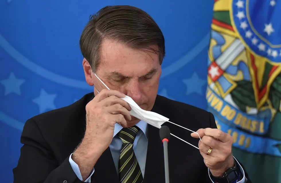 Bolsonaro anuncia que da negativo a covid-19 tras ser diagnosticado