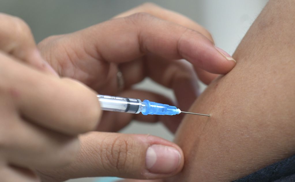 Se podrá coadministrar las vacunas contra el coronavirus con otras del calendario nacional sin necesidad de esperar 14 días. 