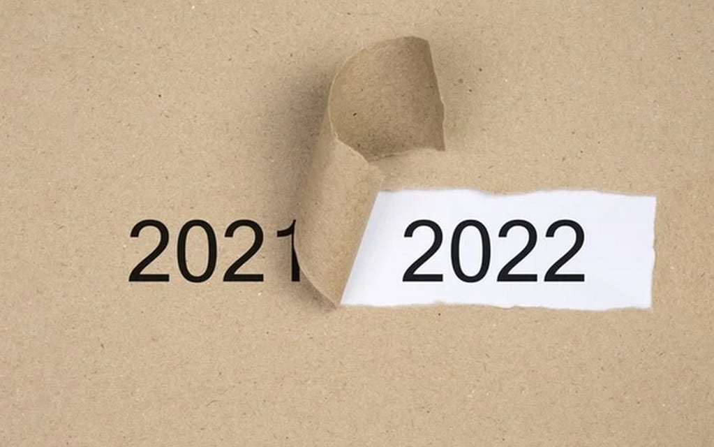 Despedir el 2021 y dar la bienvenida al 222