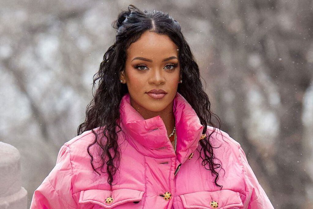Desde que anunció que está embarazada, Rihanna se ha encargado de llevar su sensualidad a cada evento.