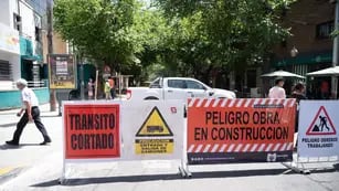 Renovación de redes de agua y cloacas en calle San Juan de Ciudad