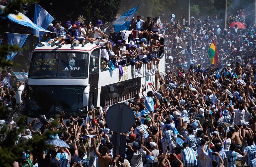 En la tarde de aquel 18 de diciembre de 2022, el pueblo argentino salió a la calle para festejar junto con la Selección el título del mundo. / archivo