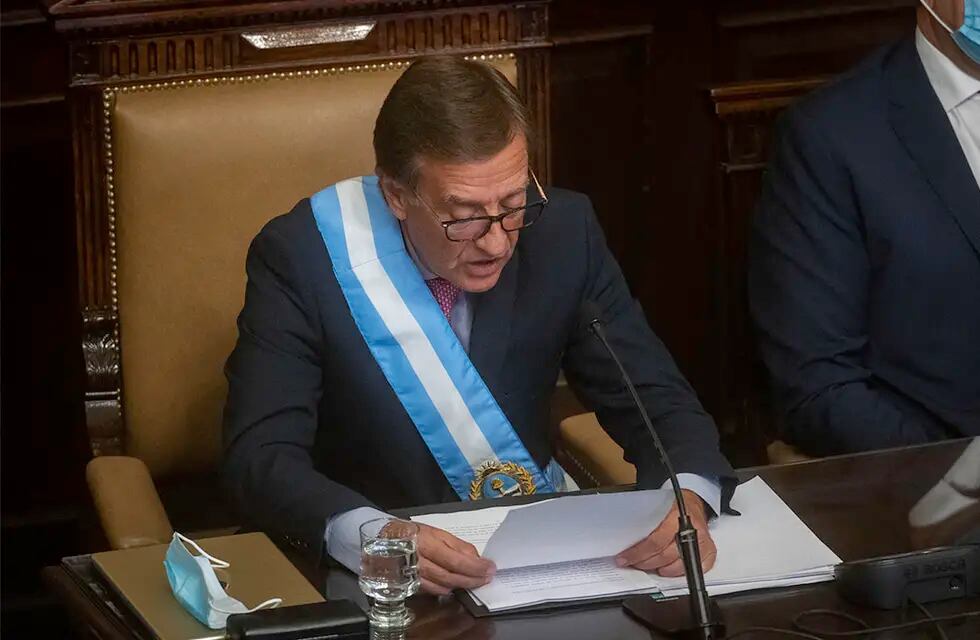 Rodolfo Suarez en la Apertura del Periodo Ordinario de Sesiones en la Legislatura provincial en 2021. Foto: Ignacio Blanco / Los Andes