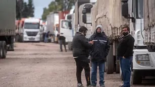 Paso fronterizo: casi 3 mil camiones varados en protesta por la política de ingreso a Chile