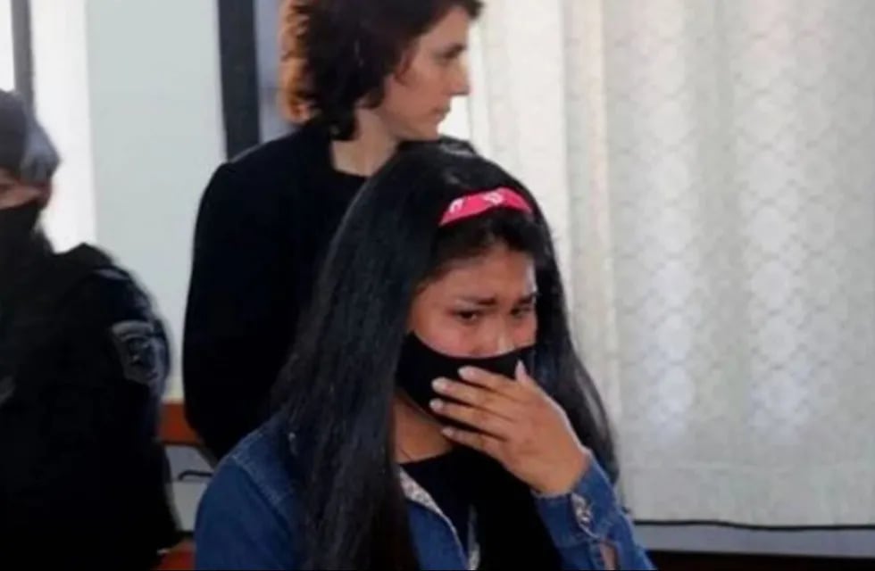 Una joven de 20 años fue condenado a 15 años de prisión por haber asfixiado a su bebé de 6 meses con una manta. / Foto: Nuevo Diario