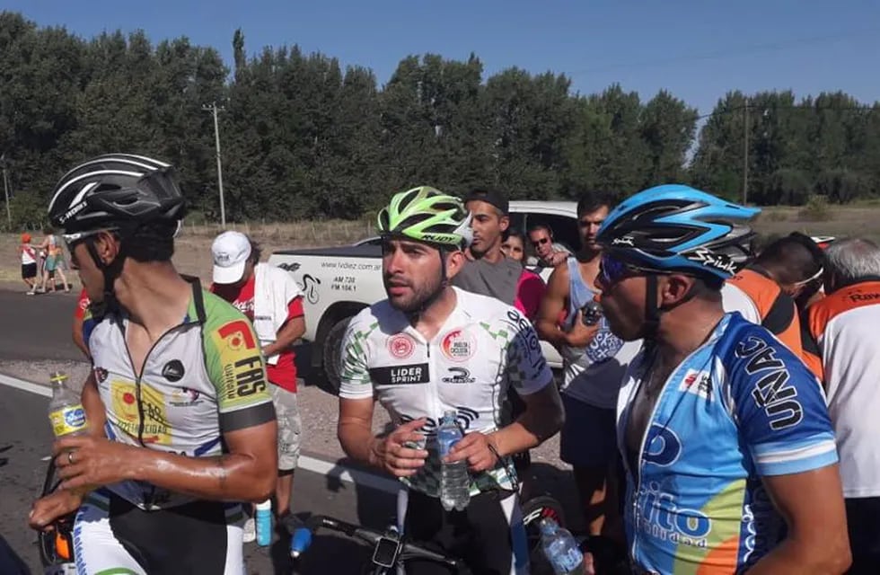 Vuelta de Mendoza: escándalo en la segunda etapa del giro