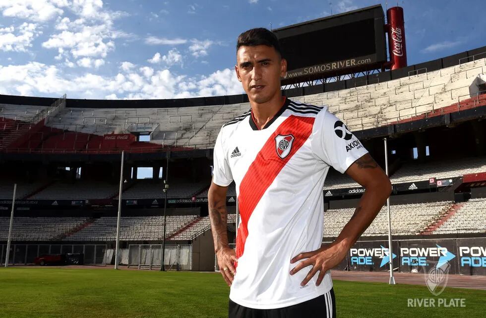 Matías Suárez llegará mañana a Buenos Aires y se sumará a las prácticas de River. / Gentileza: River Plate