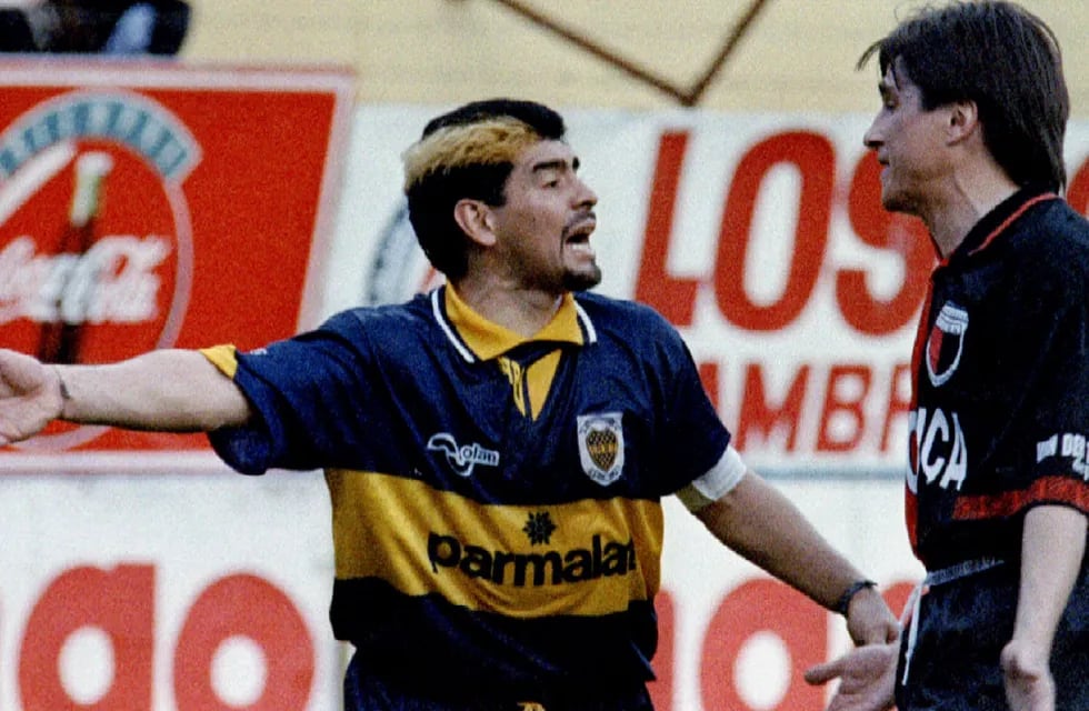 Maradona y Toresani se pelearon todo el partido en 1995. Luego Diego lo invitaría a boxear a su casa. / archivo