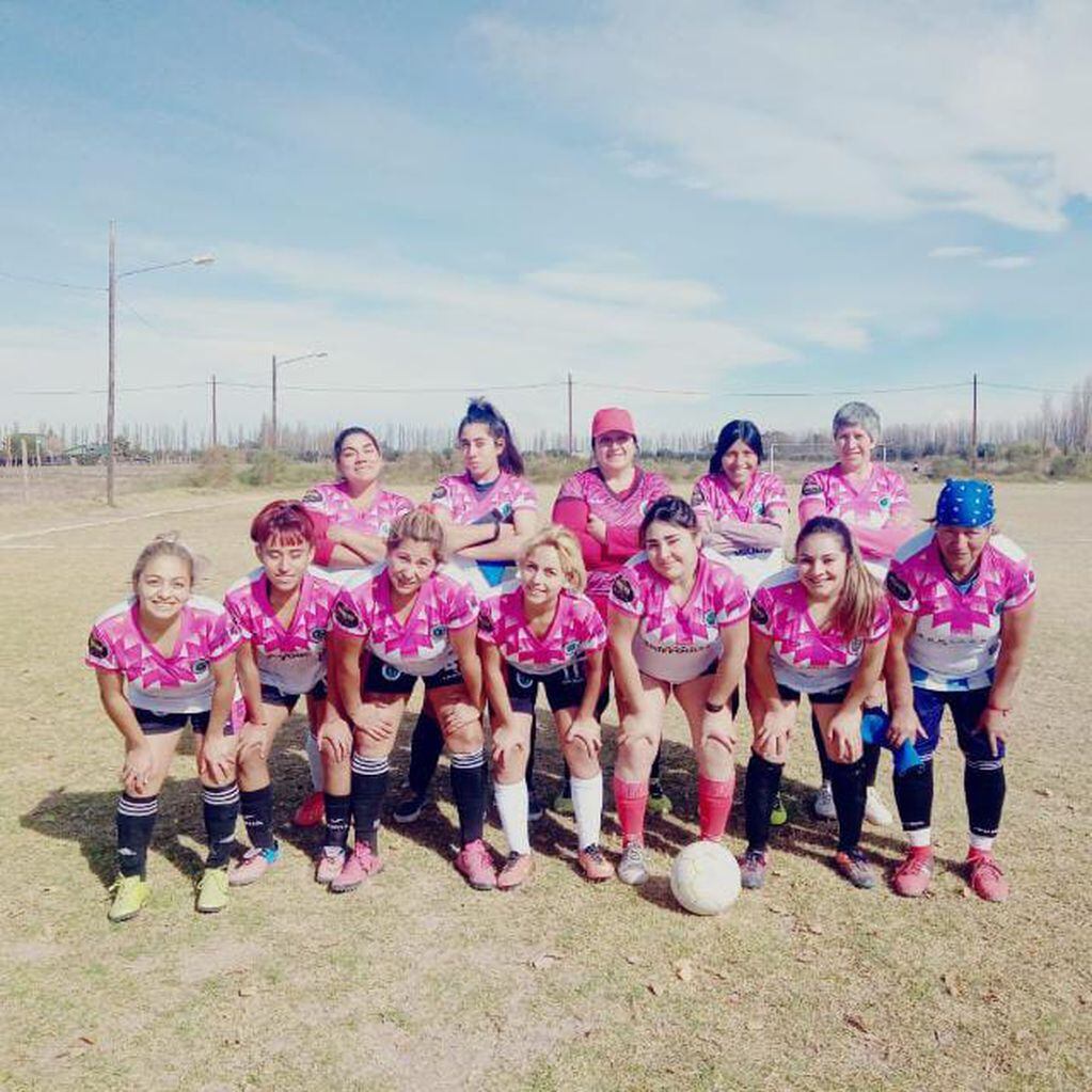 El combinado femenino del Club Social y Deportivo Barrancas