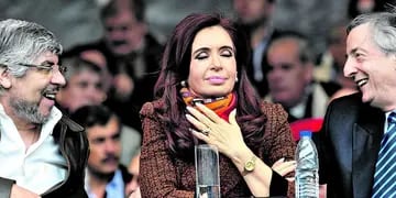 Hugo Moyano, Cristina Fernández y Néstor Kirchner, las expresiones más elevadas del conservadurismo corporativo nacional y popular del siglo XXI en la Argentina.