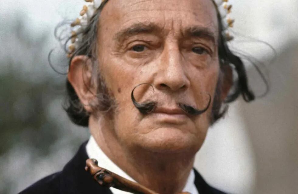 El pintor surrealista español Salvador Dalí. (DPA/Horst Ossinger/Archivo)